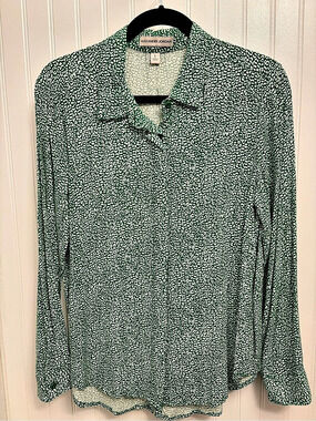 Alexander Jordan Animal Print Blouse in Green & White Size Large Like New